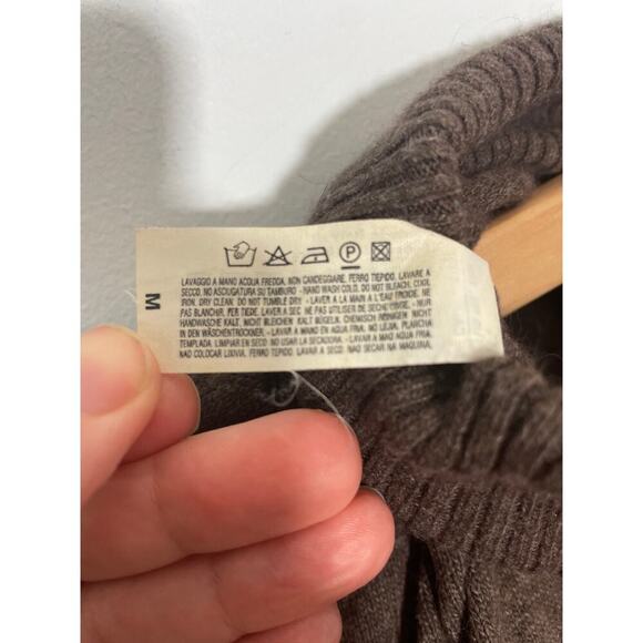 Of Benetton Women’s Medium heathered brown knit turtleneck cashmere blend - Picture 4 of 7
